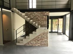 Nieuwe toplaag of volledige renovatie?